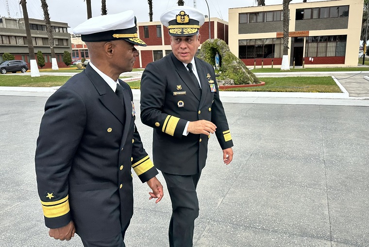Rear Adm. Luis Del Carpio Azalgara, commander of the Peruvian submarine forces, and U.S. Naval War College President Rear Adm. Darryl Walker.